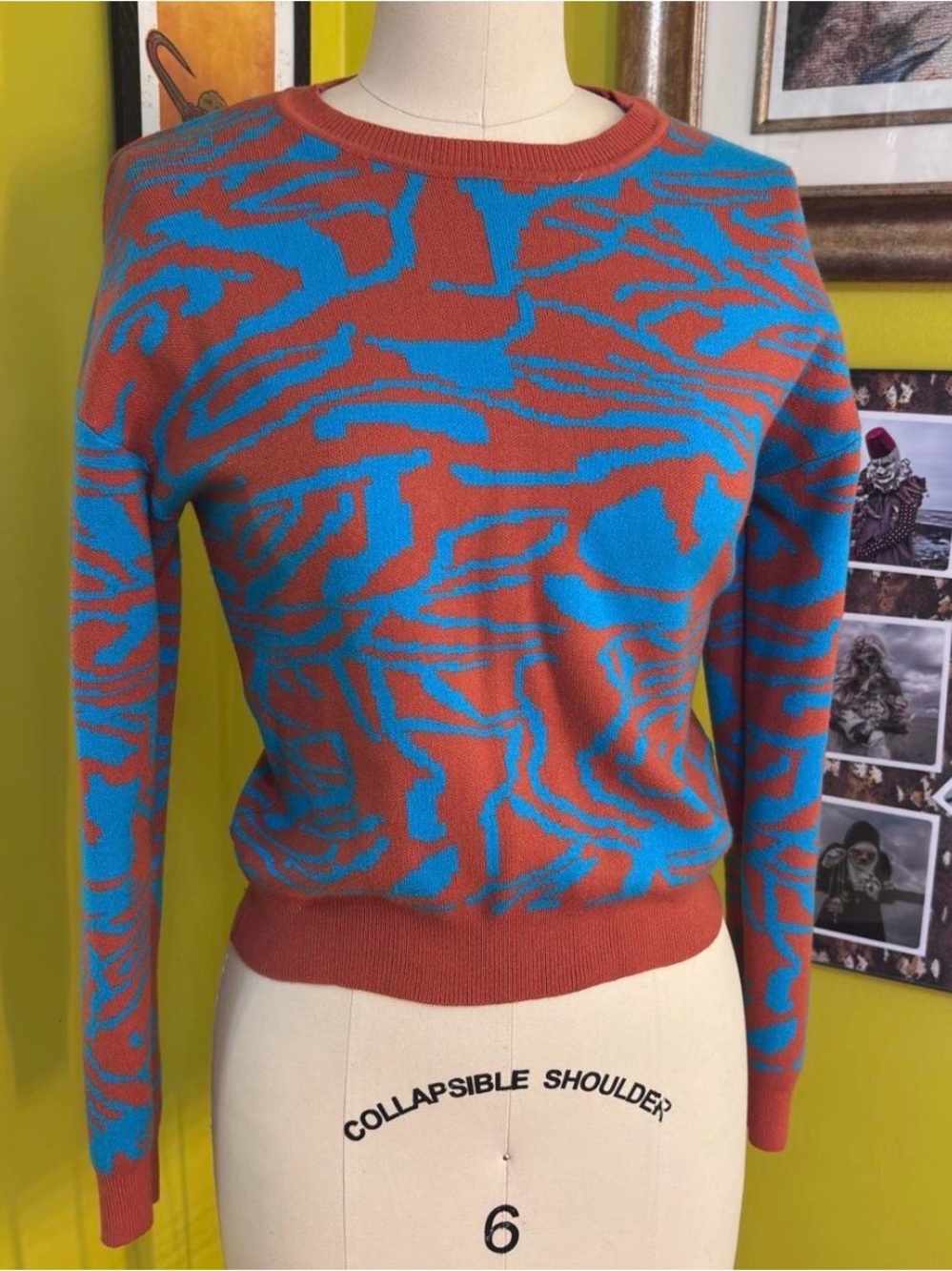 Abstract Blue Orange Fitted Sweater Top Small Medium